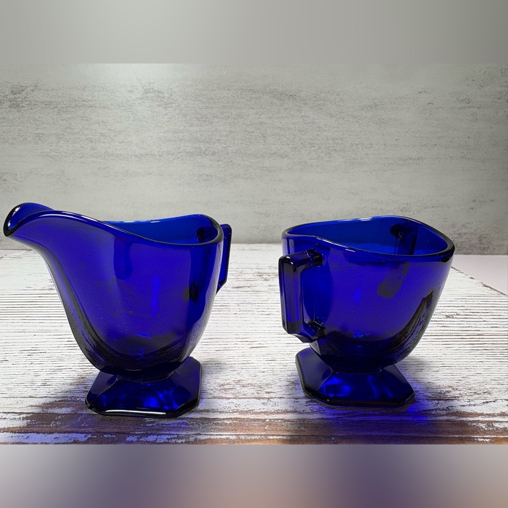 Vintage Cobalt Blue Glass Handled Creamer & Sugar Bowl-2.5” x 2.5”-Preowned, EUC
